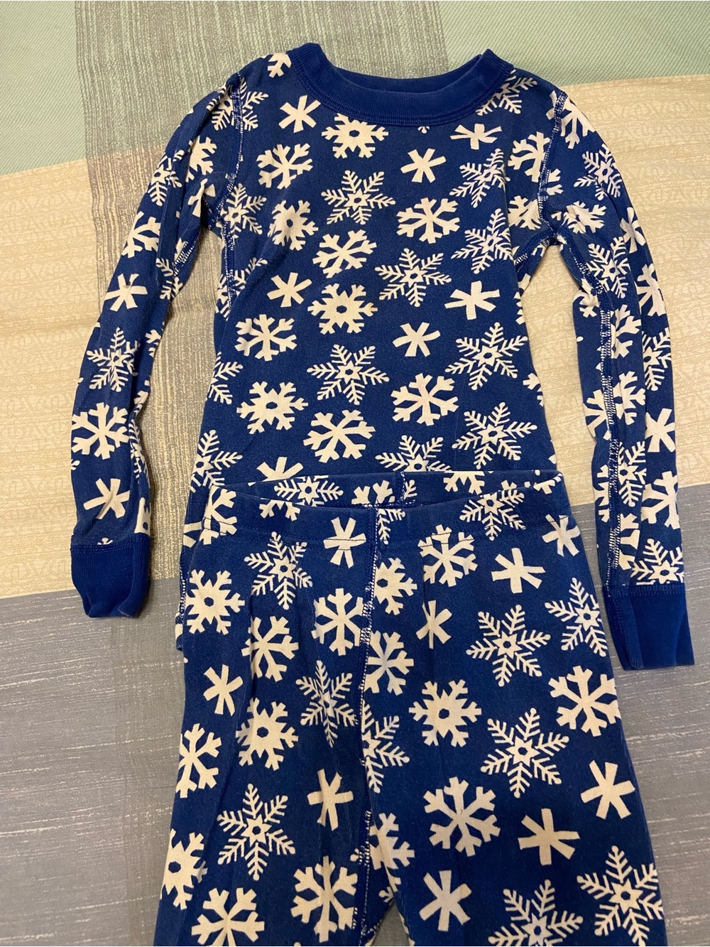 Hanna Andersson Kids Blue Snowflake Long Sleeve Pajama Set, US 5, Hanna Sizing